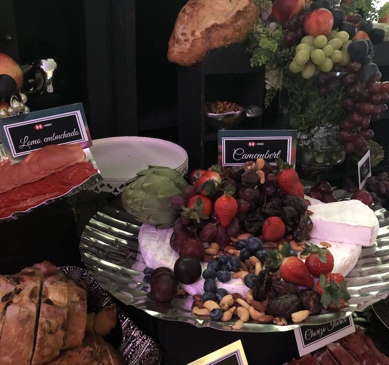 Mesas de quesos y entrepanes